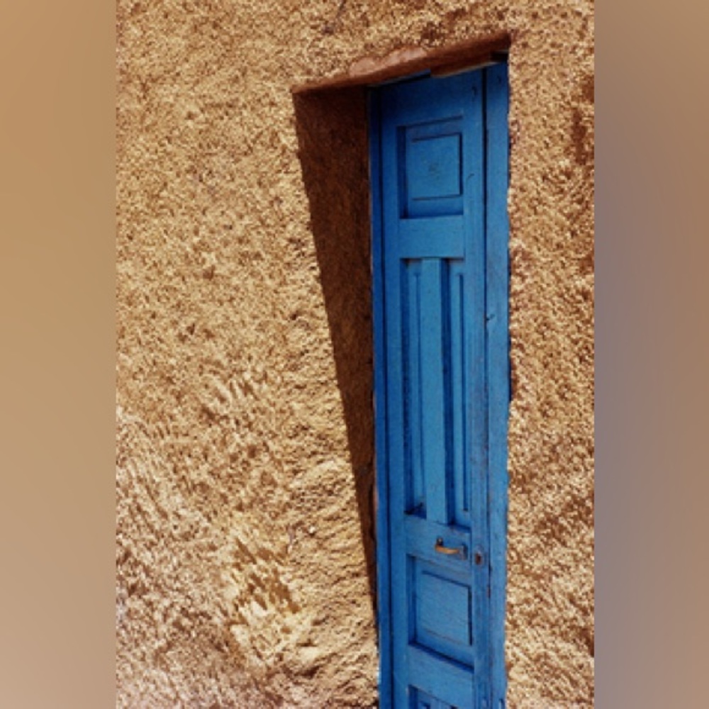 Puerta Azul
